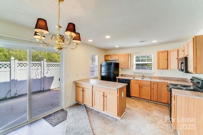 Photo - 17125 Greenlawn Hills Ct