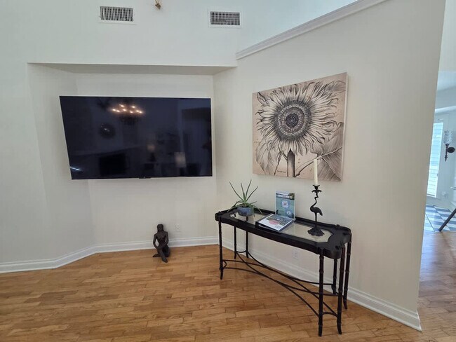 Photo - 509 Guthrie Dr Unit SI ID1534804P