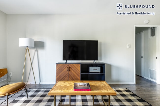 Photo - 311 S Doheny Dr Unit FL2-ID380