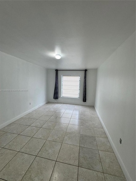 Photo - 10431 N Kendall Dr Unit D312