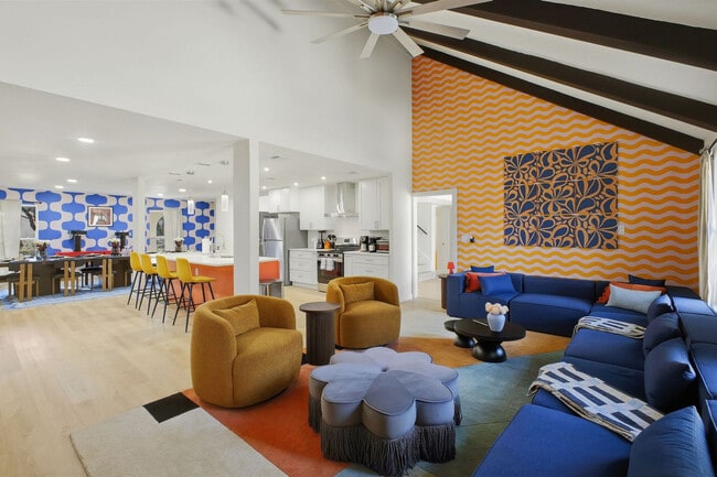 Photo - 5422 Lancashire Dr Unit SI ID1466130P