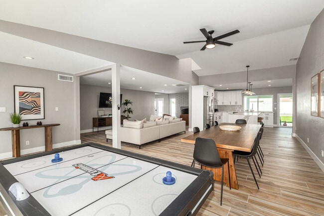 Building Photo - 12202 N 58th Way Unit SI ID1558603P