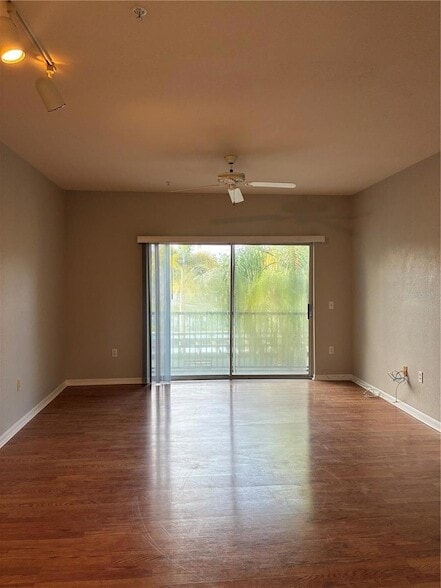 Photo - 15019 Arbor Reserve Cir Unit 212