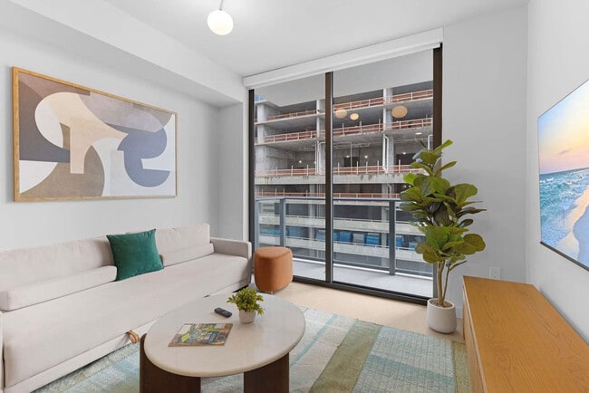 Building Photo - 11 NE 6th St Unit SI ID1391589P