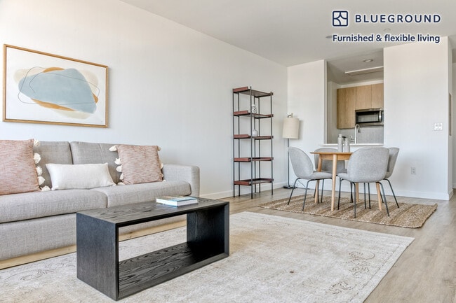 Photo - 100 Landsdowne St Unit SI FL11-ID587