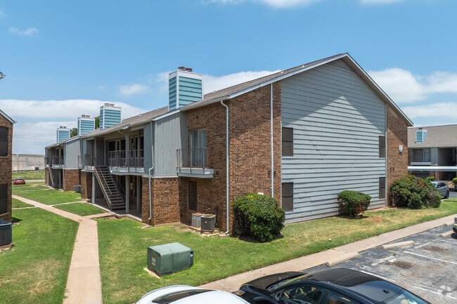 Building Photo - Curry Junction Apartments