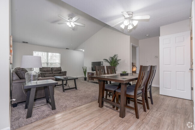 2BR, 2BA - 1,100SF - Dining Room - Waterford Place Apartments