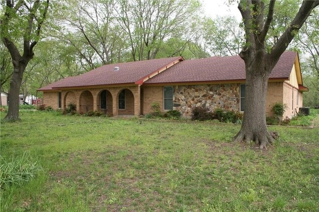 Photo - 2107 Forest Grove Estates Rd