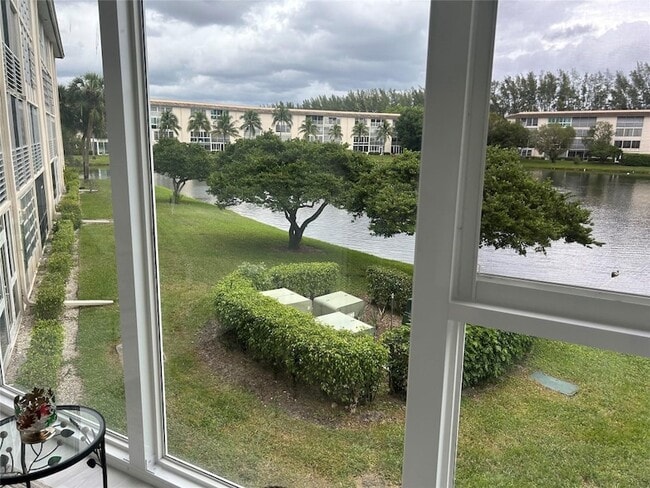 Photo - 1902 Bermuda Cir Unit G2