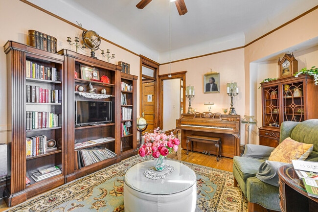 Photo - 3461 W Adams St Unit ID1305872P