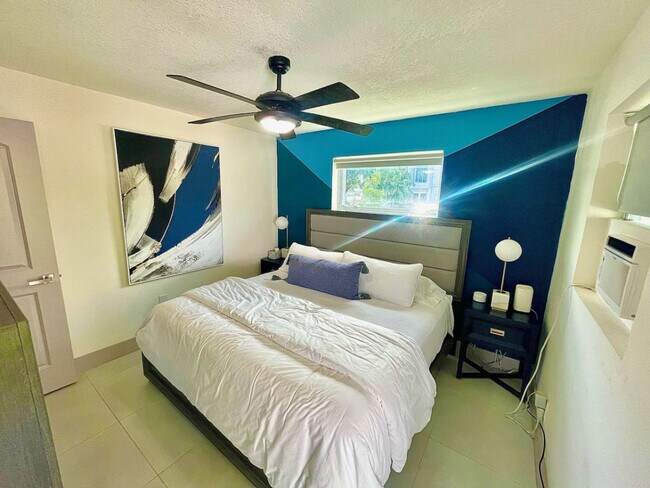 Photo - 618 NE 14th Ave Unit ID1369652P