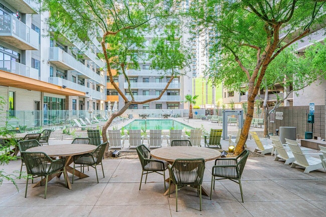 Photo - 913 N 3rd St Unit ID1263035P