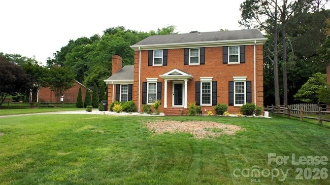 Building Photo - 10000 Ridgemore Dr