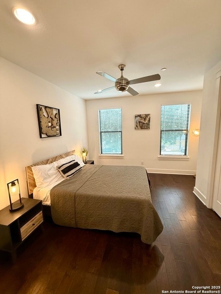 Photo - 808 E Carson St