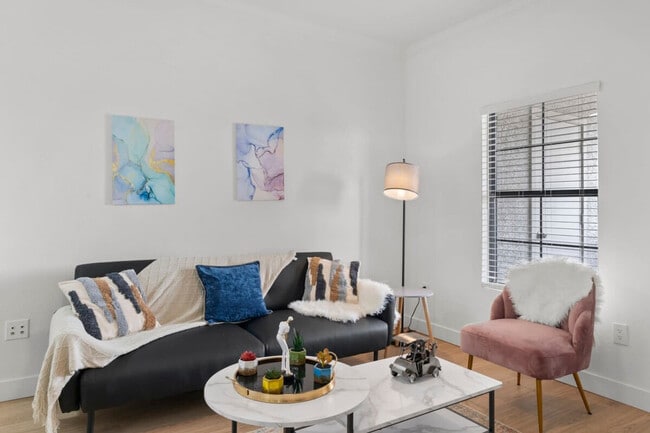 Building Photo - 875 W Pecos Rd Unit ID1363367P