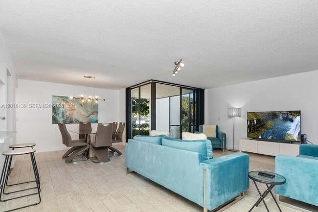 Photo - 825 Egret Cir Unit 110