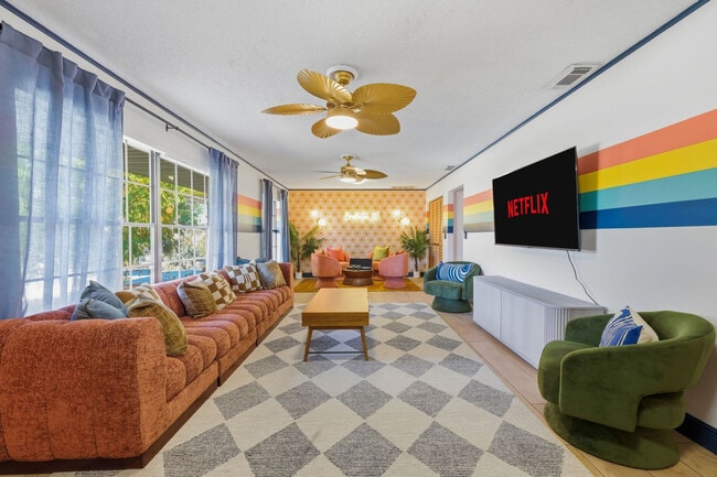 Photo - 428 46th St NW Unit ID1363920P