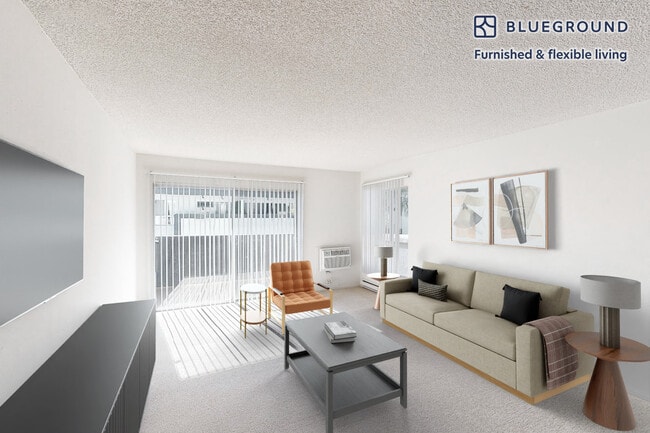 Building Photo - 3883 Ingraham St Unit FL1-ID939A