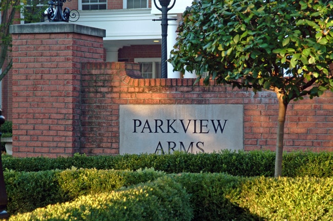 Photo - Parkview Arms