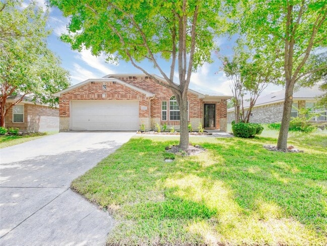 Building Photo - 6925 Red Bluff Dr