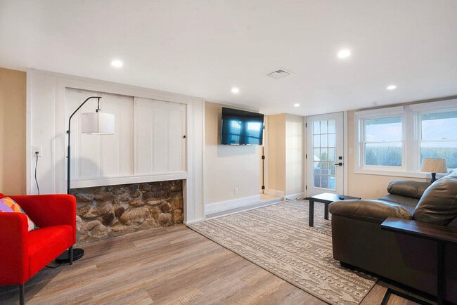 Photo - 54 Cliff Rd Unit SI ID1510785P