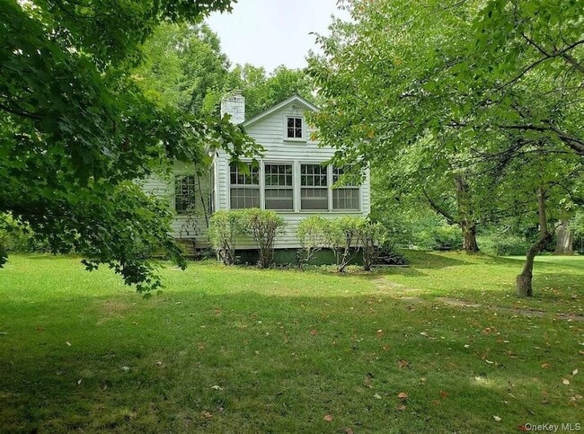 Photo - 717 Spring Lake Rd