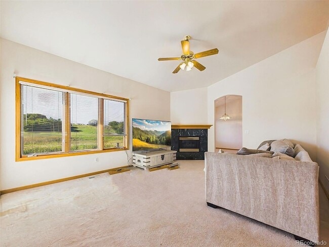 Photo - 1185 S Park Dr