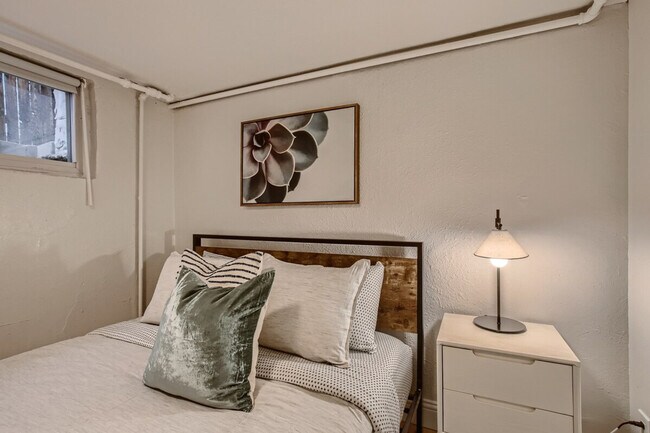 Photo - 1240 York St Unit ID1026271P