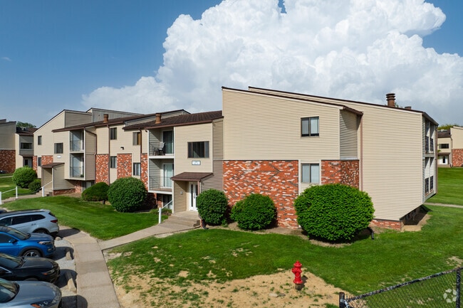 Alternate Exterior - Indian Ridge Apartments