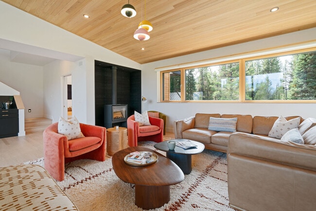 Photo - 730 Solitude Ln Unit ID1309471P