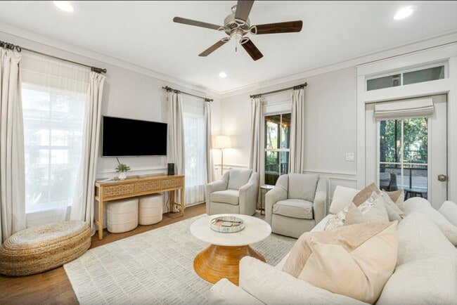 Photo - 587 Patina Blvd Unit SI ID1462119P