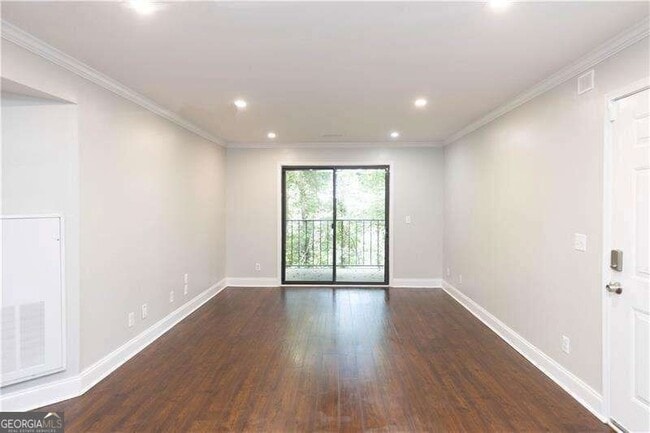 Photo - 2657 Lenox Rd NE Unit 216