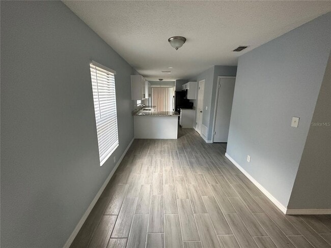 Photo - 155 Stefanik Rd