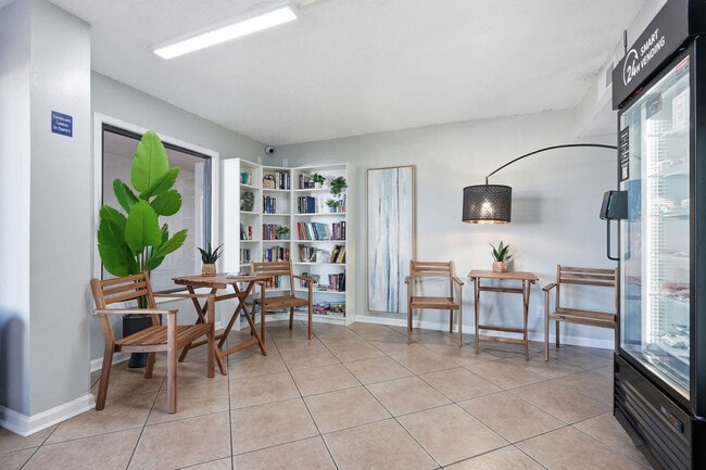 Photo - 8743 Thomas Dr Unit SI FL6-ID1355011P