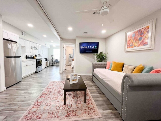 Photo - 1120 Morgan Ave Unit ID1268427P