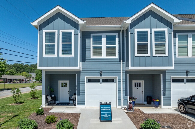 Cannondale Court - Cannondale Court