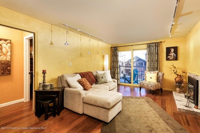 Photo - 205 E Durant Ave Unit 1H