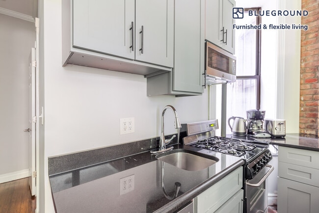 Photo - 248 Mott St Unit FL2-ID1854