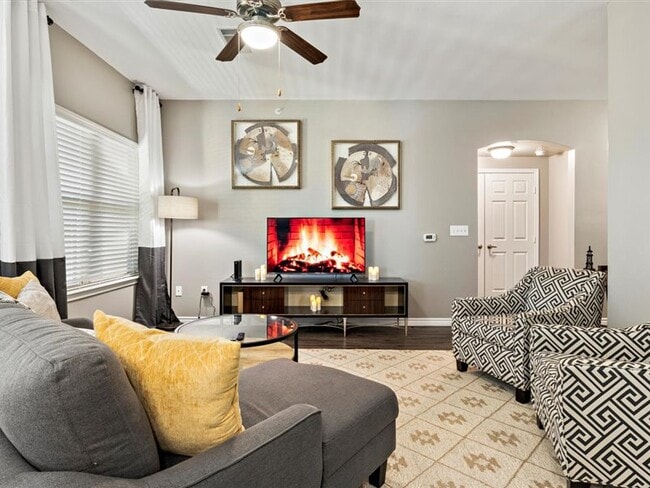 Photo - Creed Canyon Apartments