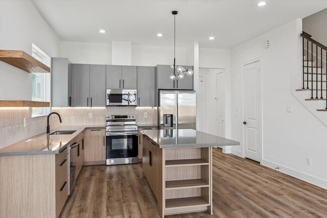 Photo - 3719 Lydia St Unit B