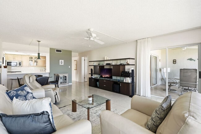 Photo - 25840 Hickory Blvd Unit SI FL2-ID1626402P