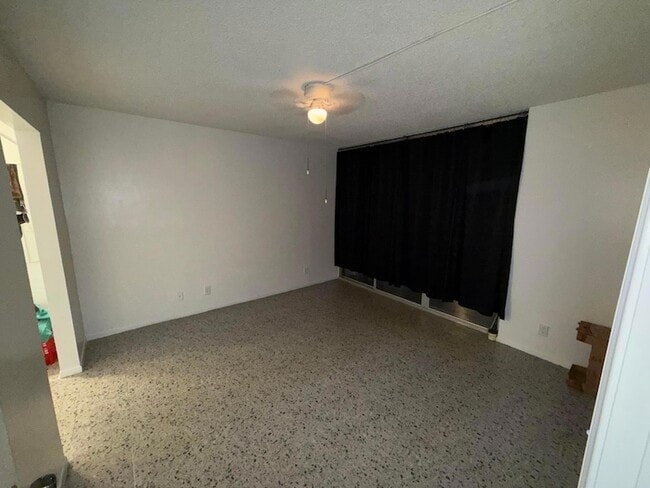 Photo - 9450 Live Oak Pl Unit 306