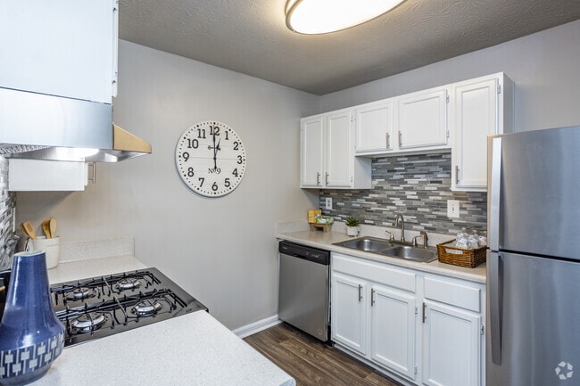 Building Photo - Sutter Lake Apartments