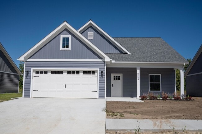 Building Photo - 8441 Oak Shade Cir