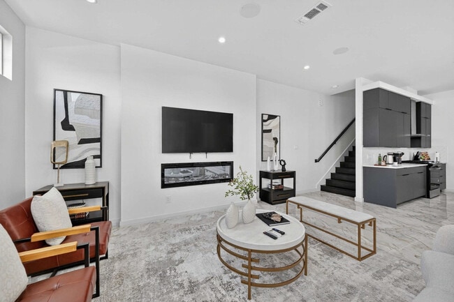 Building Photo - 2926 El Fenice Ln Unit SI ID1514060P