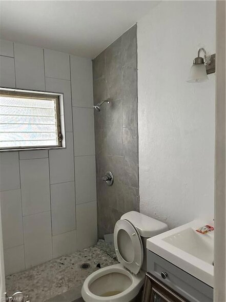 Photo - 18633 Matanzas Rd