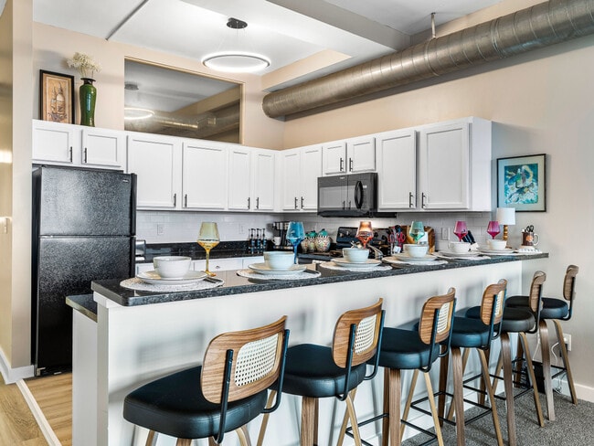 Photo - 1211 W 9th St Unit ID1061095P