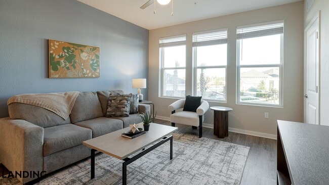 Building Photo - 1000 Western Breeze Circle Unit 3-204