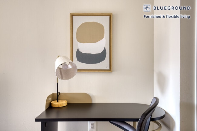 Photo - 4001 9th St N Unit FL12-ID593