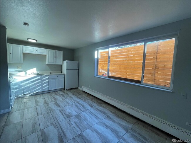 Photo - 1590 Clinton St Unit 6